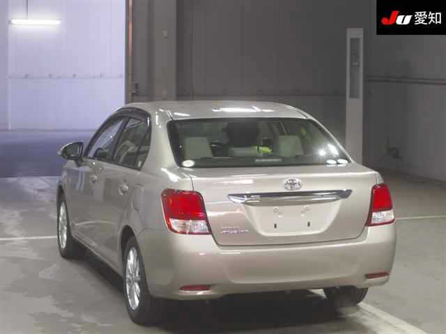 Toyota Corolla Axio 2014